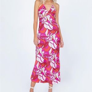Maxi halter dress in Pink *SOLD*